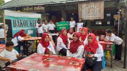 Keluarga besar Koramil 0816/03 Buduran ikut pesta Rakyat di Makodam V