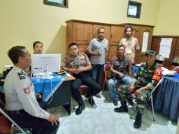 Babinsa koramil 0816/01 Hadiri pendaftaran Kades Banjar bendo