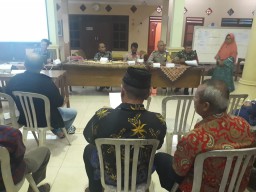 Babinsa Ramil 03/Buduran Hadiri Rapat pemilih Pilkades di Ds Entalsewu