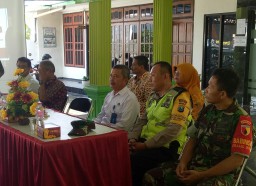 Bati Bakti TNI Koramil 0816/01 hadiri Sosialisasi Narkoba oleh BNNK
