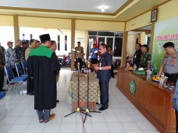 BATI TUUD RAMIL 0816/13 MENGHADIRI PELANTIKAN PJ KEPALA DESA PILANG
