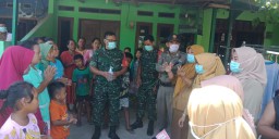 Babinsa koramil 0816/4 porong ikut partisipasi penanganan virus corona