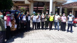BABINSA KOPKA WINANDAR BERSINERGI SOSIALISASI PENCEGAHAN VIRUS COVID19