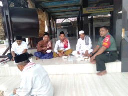Babinsa Koramil0816/13 Wonoayu Sosialisasikan cegah penyebaran Covid19