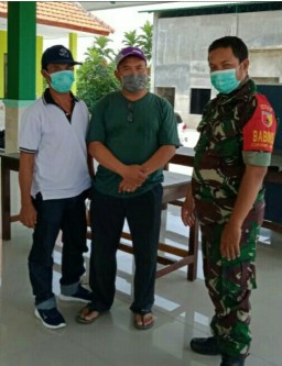 Anggota Ramil 03 Buduran ajak Warga gunakan masker untuk cegah virus