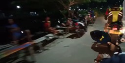 Para relawan Posko Covid-19 Desa Kraton adakan Patroli jam malam cegah