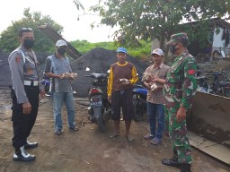 Anggota Koramil 0816/08 Jabon Polsek Dan SATPOL PP Jabon Buka Bersama