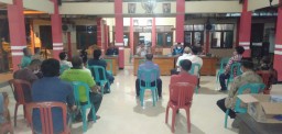 Babinsa Koramil 0816/08 Jabon Bersama Tiga Pilar Sosialisasi PSBB II