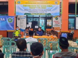 Babinsa Peltu Mujianto laksanakan himbauan sosialisasi bahaya covid19