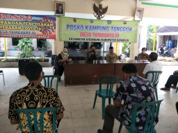 Koramil Krembung dan Forkompimka Laksanakan Penyuluhan Kampung Tangguh