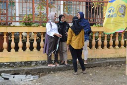 Gadis Desa Kagum Sama TNI