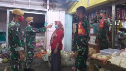 Peduli Warga, Anggota Koramil 11 Tarik Sosialisasi Protokol Kesehatan