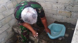 Bantuan MCK di TMMD 108 Wujudkan Lingkungan Sehat