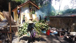 Mbah Wiji Berikan Contoh Keluhuran Budi