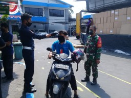 PENEGAKAN DISIPLIN MASYARKAT SADAR MEMAKAI MASKER