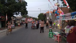 Koramil 0816/12 Prambon hadiri kegiatan launcing wajib masker