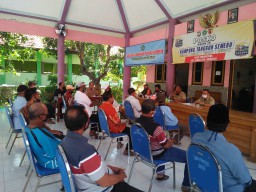 Babinsa Jabon Ikuti Kegiatan Rapat Perihal Dana Kematian