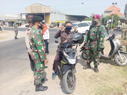 Tim Gabungan gelar operasi wajib pakai masker di Prambon