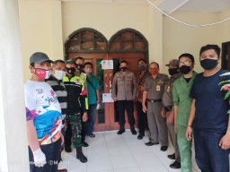TNI POLRI DI KECAMATAN KOTA SIDOARJO, MENGAWAL PERGESERAN KOTAK SUARA