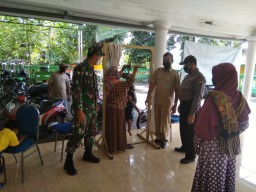 Babinsa Jabon Hadiri Posyandu Balita Di Masa Pandemi Covic 19