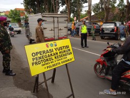 Tiga Pilar Kecamatan Krian terus laksanakan Ops Yustisi.