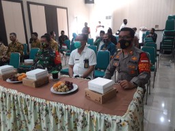 Danramil 0816/08 Jabon Menghadiri Pelantikan Kades Di Kecamatan Jabon