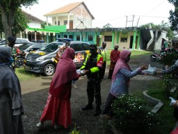 Koramil 0816/04 porong bersama polsek bersinergi melaksanakan himbauan