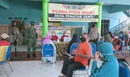 Babinsa Koramil 06 Tanggulangin Monitor Giat Suntik Vaksin Astrazeneca