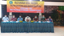 Babinsa 01 hadiri musyawarah pembangunan Jangka Menengah Desa Jati