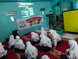 Anggota Ramil Krembung Laksanakan Wasbang di Ponpes Burhanul Hidayah