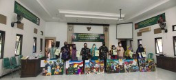 Ramil Krembung Ikuti Lomba Lukis Komsos kreatif setingkat SMU/SMP