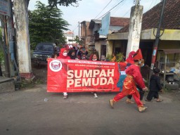 Kirab Bendera Merah Putih Sepanjang 250 Meter