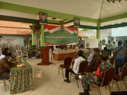 BATITUUD DAN BABINSA BUDURAN HADIRI PENETAPAN NOMOR URUT CALON KADES
