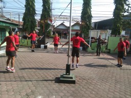 Anggota Ramil 0816/05 Tulangan Laksanakan Apel Pagi/Aerobic Bersama