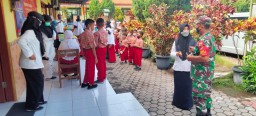 Koramil 0816/05- Babinsa Sudimoro Semangati Siswa SD Laksanakan Vaksin