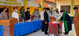 Babinsa Grabagan hadiri Sumpah Pelantikan Kaur Keuangan Ds Grabagan