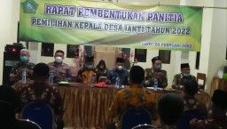 Babinsa Ramil 05 Tulangan Hadiri Rapat Pembentukan Panitia Pilkades