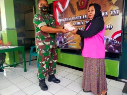 KAPTEN INF SANUSI LAKSANAKAN PENYALURAN (BTPKLW) TNI TA 2022