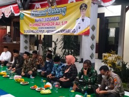 Danramil 0816/07 Krembung Hadiri Cangkrukan dan Pembagian Zakat Fitrah