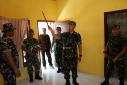 Danrem 084/BJ dan Waasintel KASAD Kunjungi Lokasi TMMD di Desa Rejeni, Krembung Sidoarjo