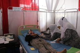 Warga Sidoarjo Antusias Ikuti Bakti Sosial Dalam Rangka HUT TNI ke 77 Di Kodam V/Brawijaya