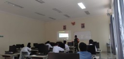 Tanamkan Rasa Cinta Tanah Air, Babinsa Koramil 0816/05, Berikan Materi Wasbang Kepada Siswa Siswi Yang Melaksanakan PSG