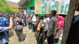 Wujud Kepedulian Terhadap Warga Binaan, Babinsa Tulangan Dampingi Pemberian Bantuan Kepada Penyandang Disabilitas