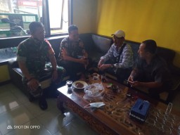 Peran Aktif Babinsa Koramil 0816/13 Komsos Dengan Perangkat Desa