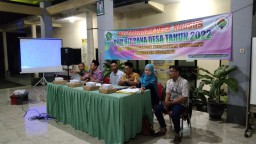 BABINSA 0816/13 HADIRI MUSDESSUS KPM BLT-DD TAHUN 2022 DESA BECIRONGENGOR