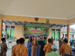 Babinsa Koramil 0816/11 Tarik Hadiri Pelantikan Penjabat Kepala Desa Klantingsari Kec. Tarik