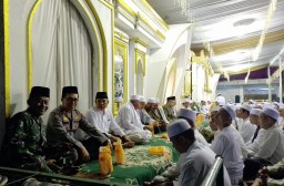 Forkopimka Jabon Hadiri Majelis Dzikr dan Maulidurrasul SAW
