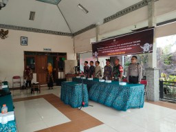 Babinsa dan Babinkamtibmas Jati hadiri pelantikan Pantarlih 2023.