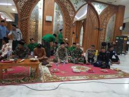 Tiga pilar desa Jati hadiri pembukaan posko Ramadhan tahun 2023.