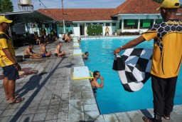 Jaga Kebugaran Tubuh, Personel Kodim 0816/Sidoarjo Laksanakan Tes Kesegaran Jasmani